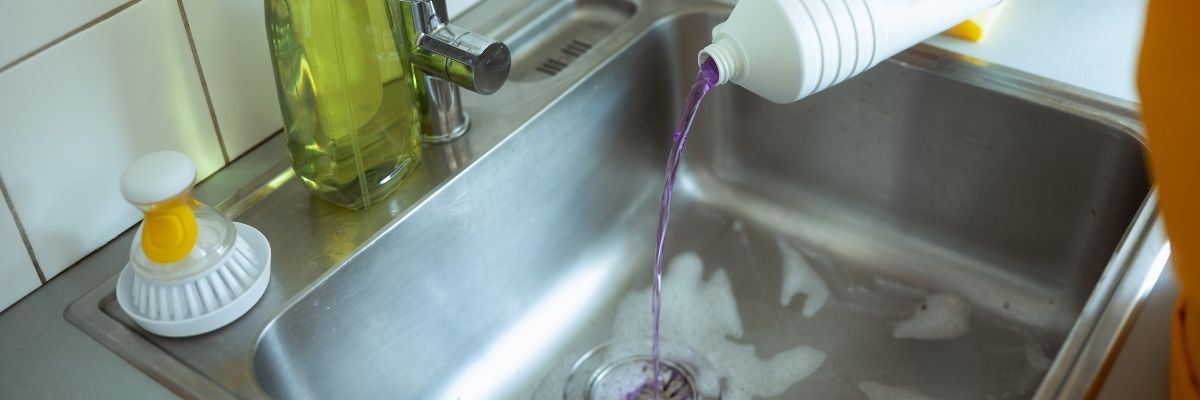 Mutfakta Doğal Calcare (Kireç & Klor) Temizleyici Hazırlama